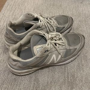 New balance 990v5 size 11